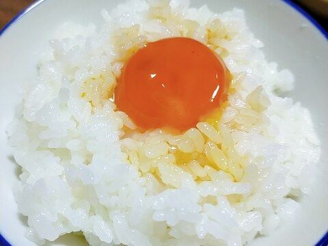 ご飯がススム！とろ〜り！卵黄の醤油漬け